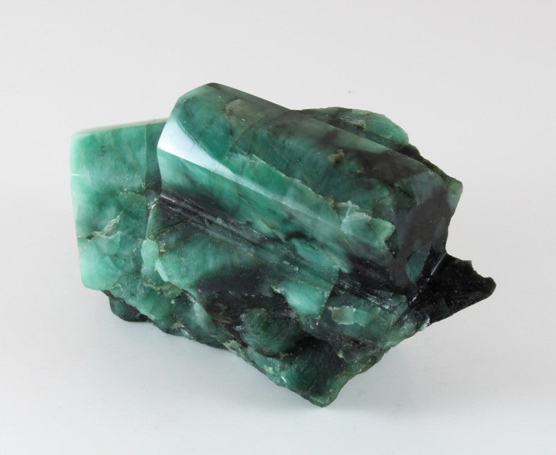 Emerald: The traditional and modern birthstone of May