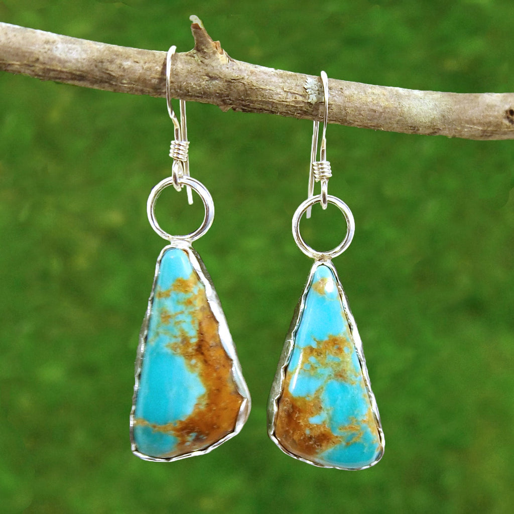 The Healing Energy of Turquoise – A Stone for Balance and Protection