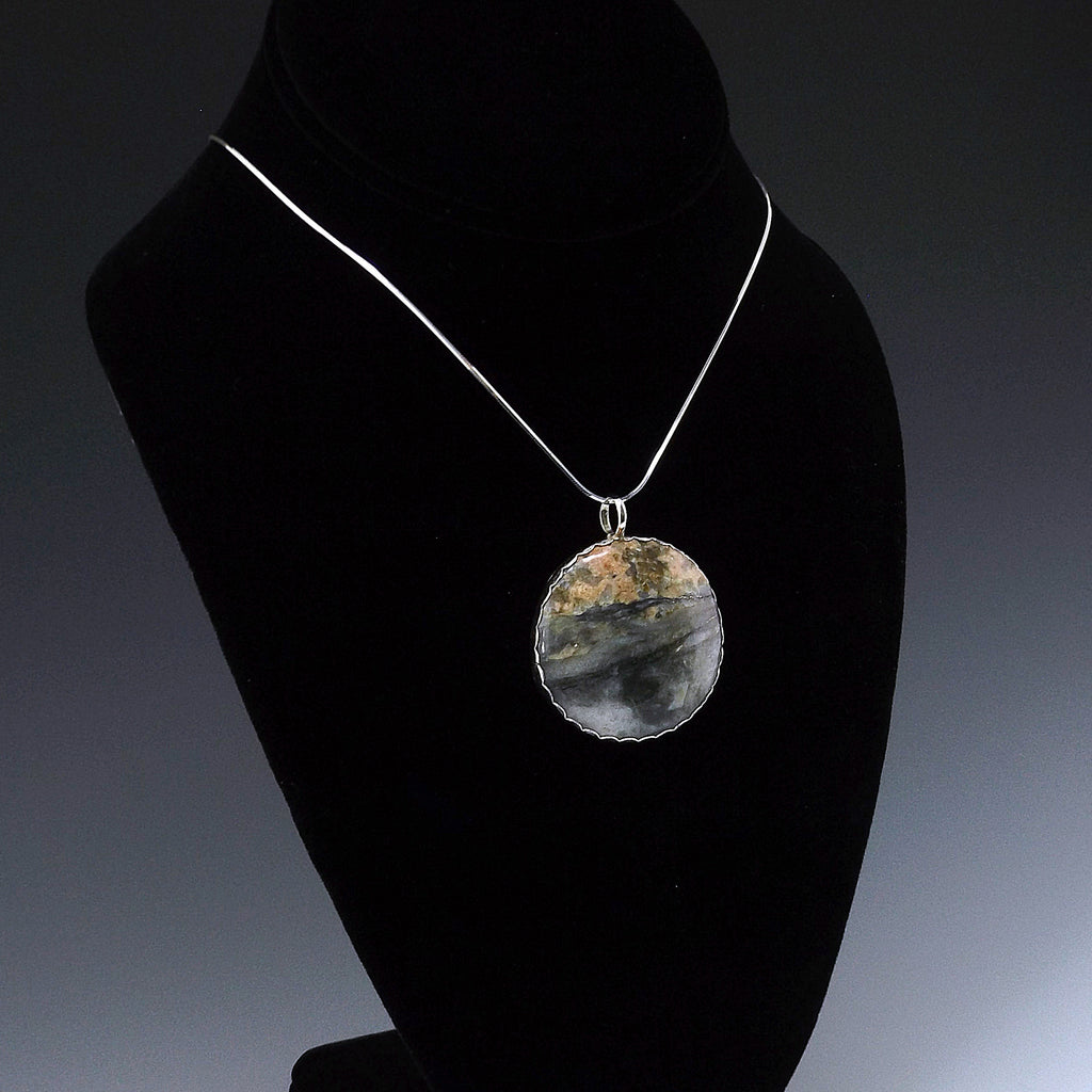Green jasper deals necklace